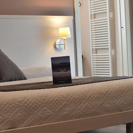 Oda ve Kahvaltı H2o Sirmione