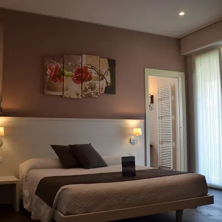 Oda ve Kahvaltı H2o Sirmione