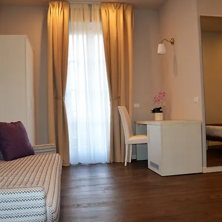H2o住宿加早餐旅馆 * 西尔米奥奈