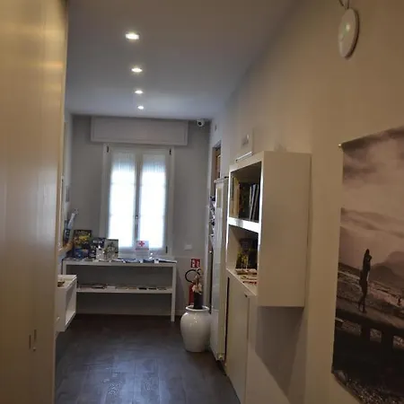 住宿加早餐酒店 H2o住宿加早餐旅馆 *